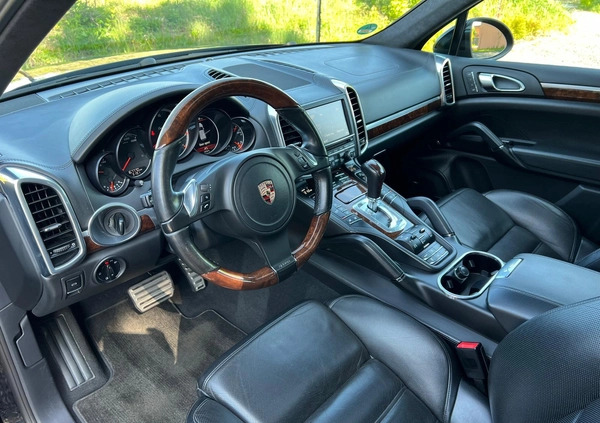 Porsche Cayenne cena 135000 przebieg: 167800, rok produkcji 2010 z Ostrowiec Świętokrzyski małe 277